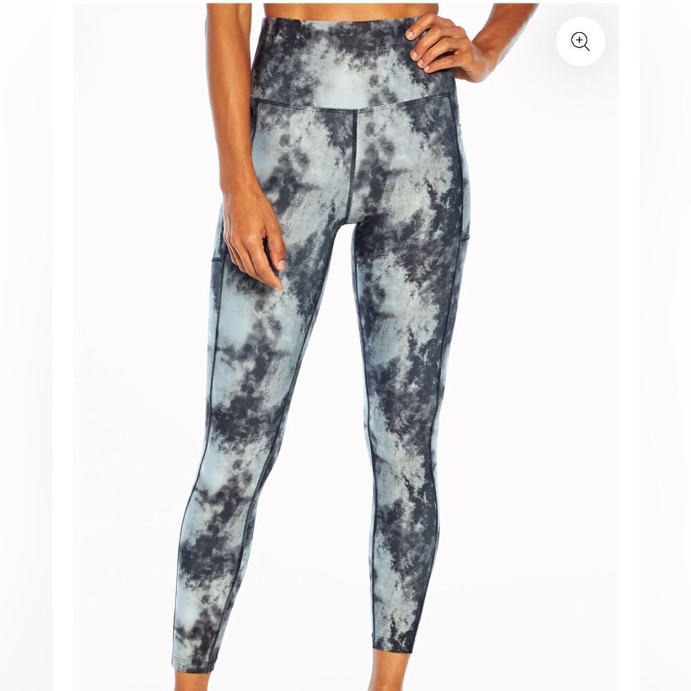 Marika Women's High Rise Pocket Ankle Legging SM India Ink Tie Dye Wave